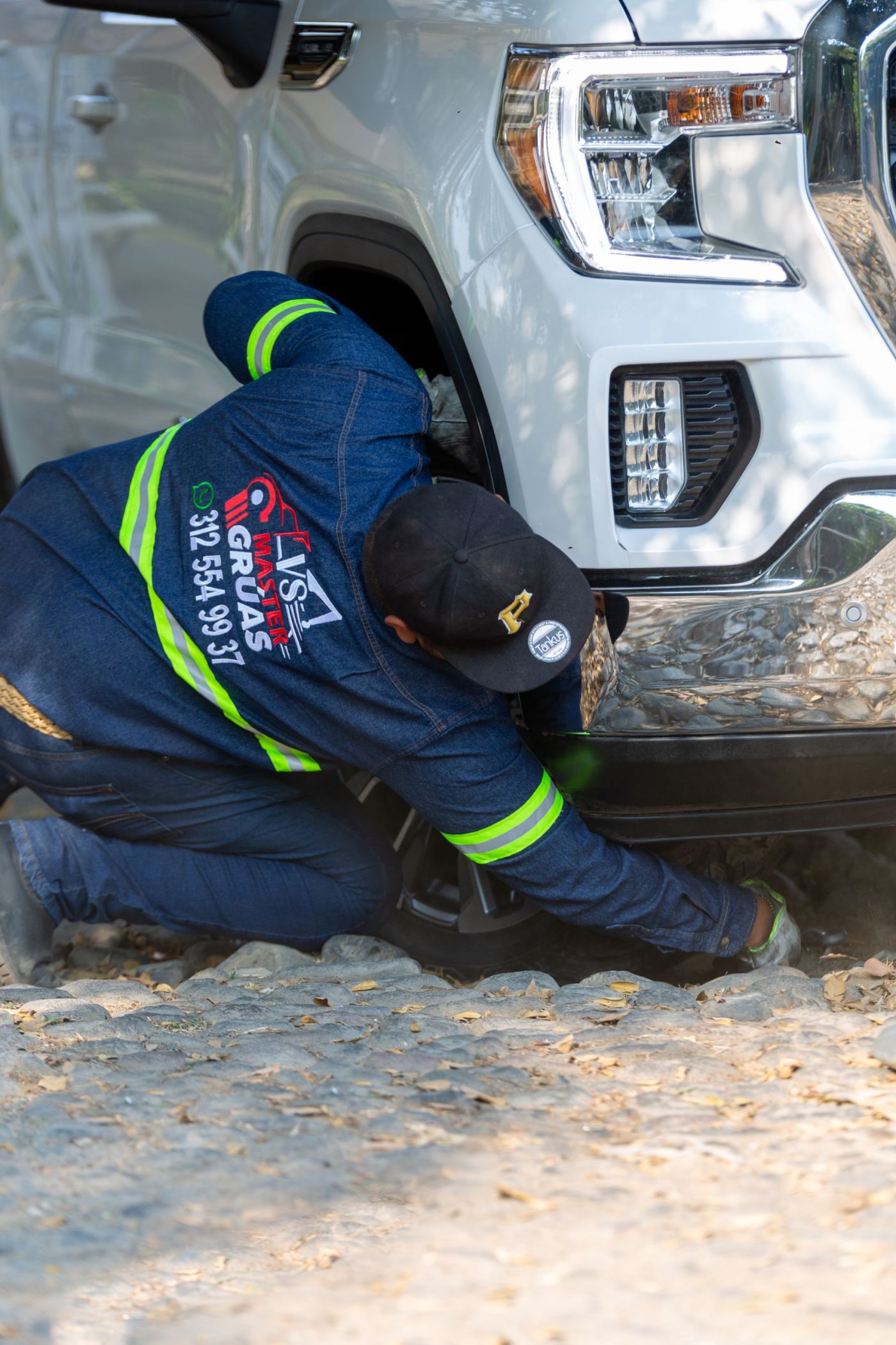 Yenimahalle Oto Çekici, Oto Kurtarma, En Yakın Çekici Fiyatları 7/24